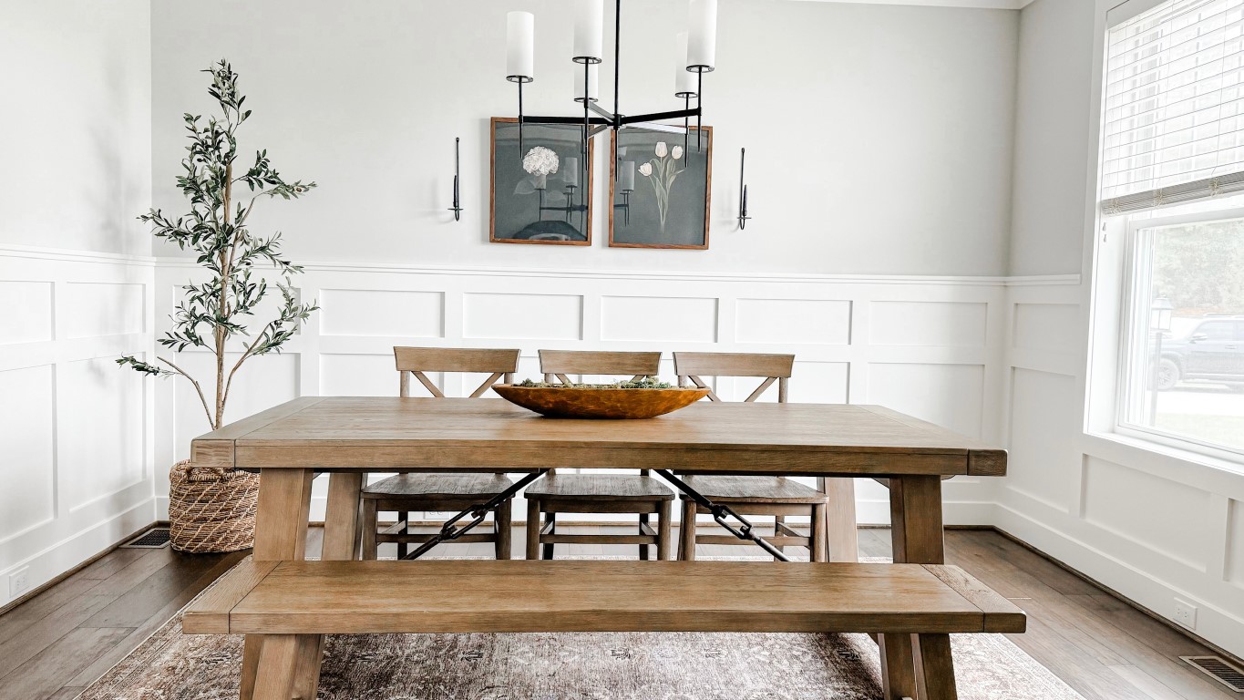 Staging Vacant Homes Interior Designer