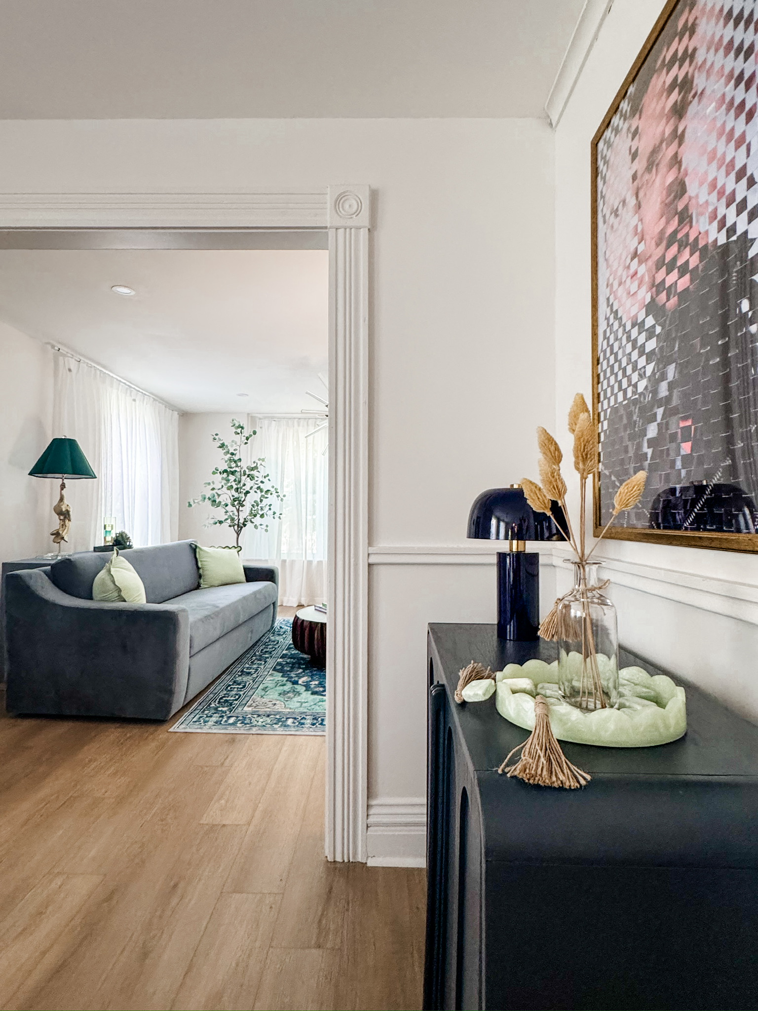 Airbnb Lake View Park II Interior Designer