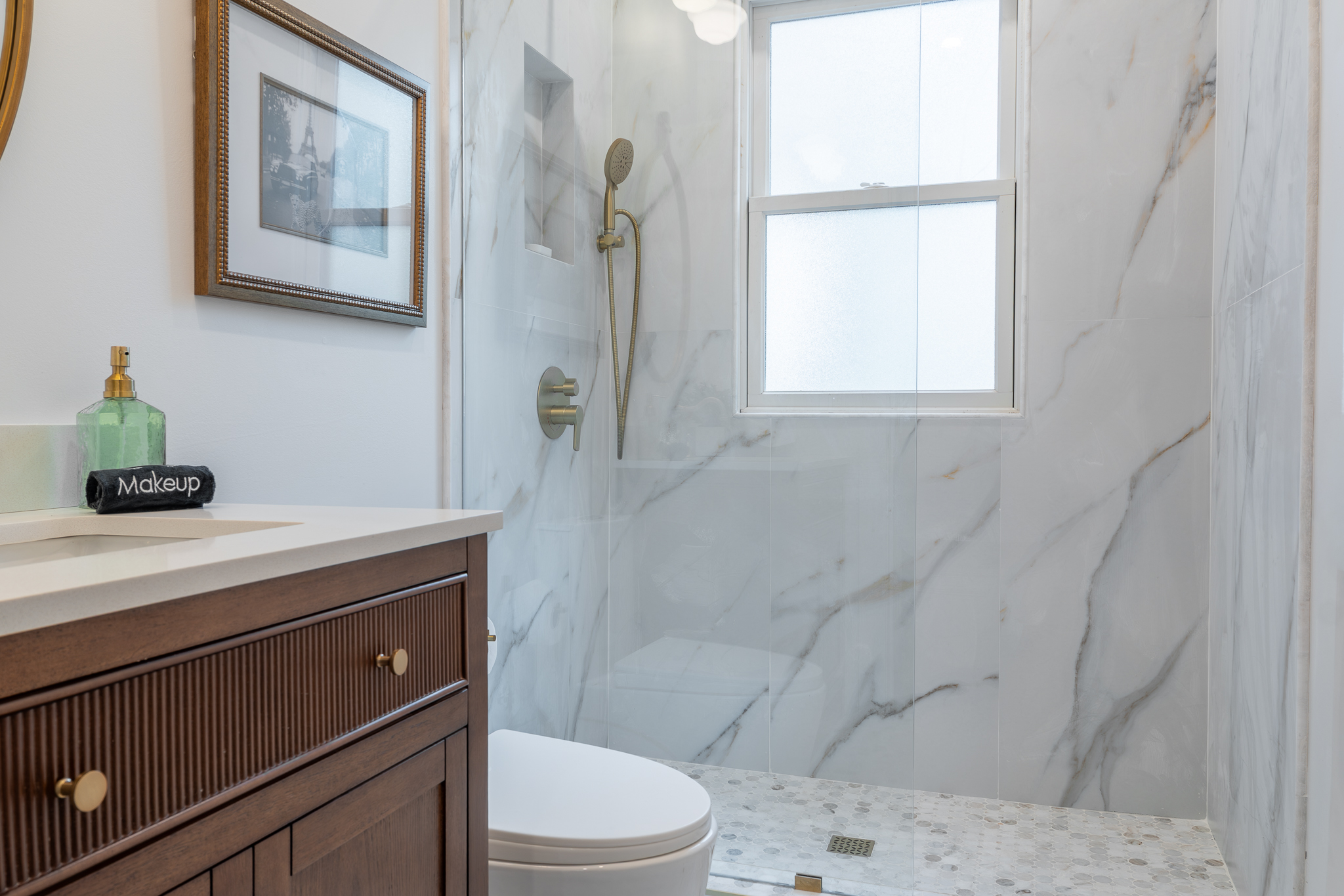 Airbnb Vic Park Interior Designer