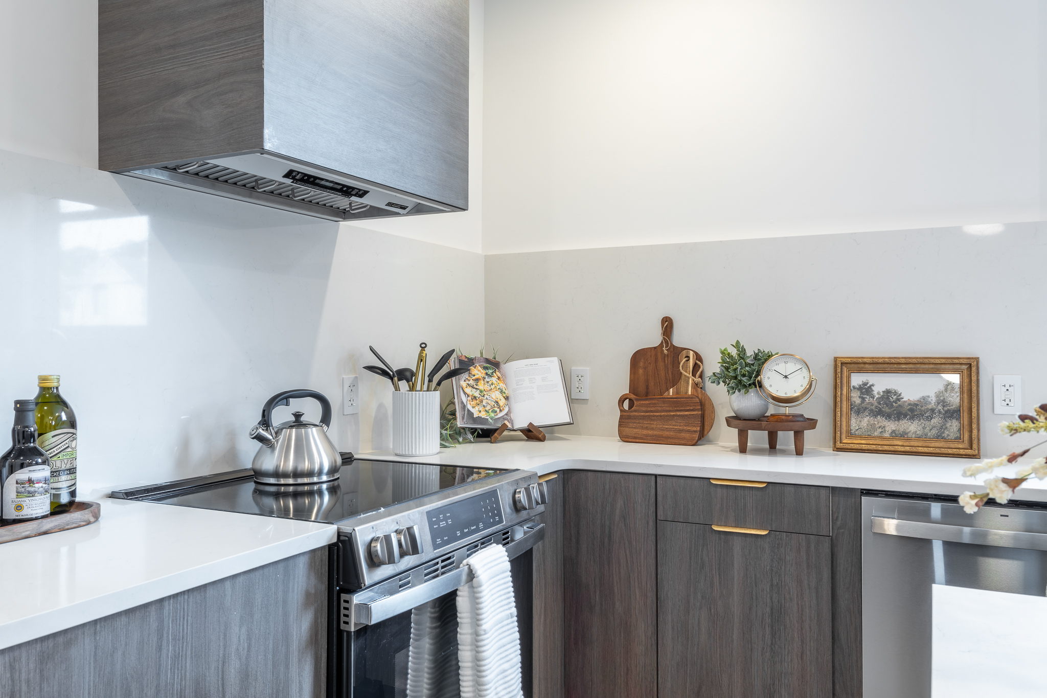 Airbnb Vic Park Interior Designer