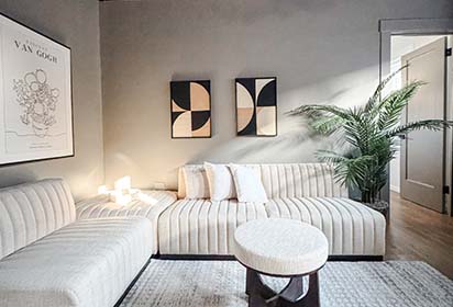 Airbnb N. WINTON Interior Designer